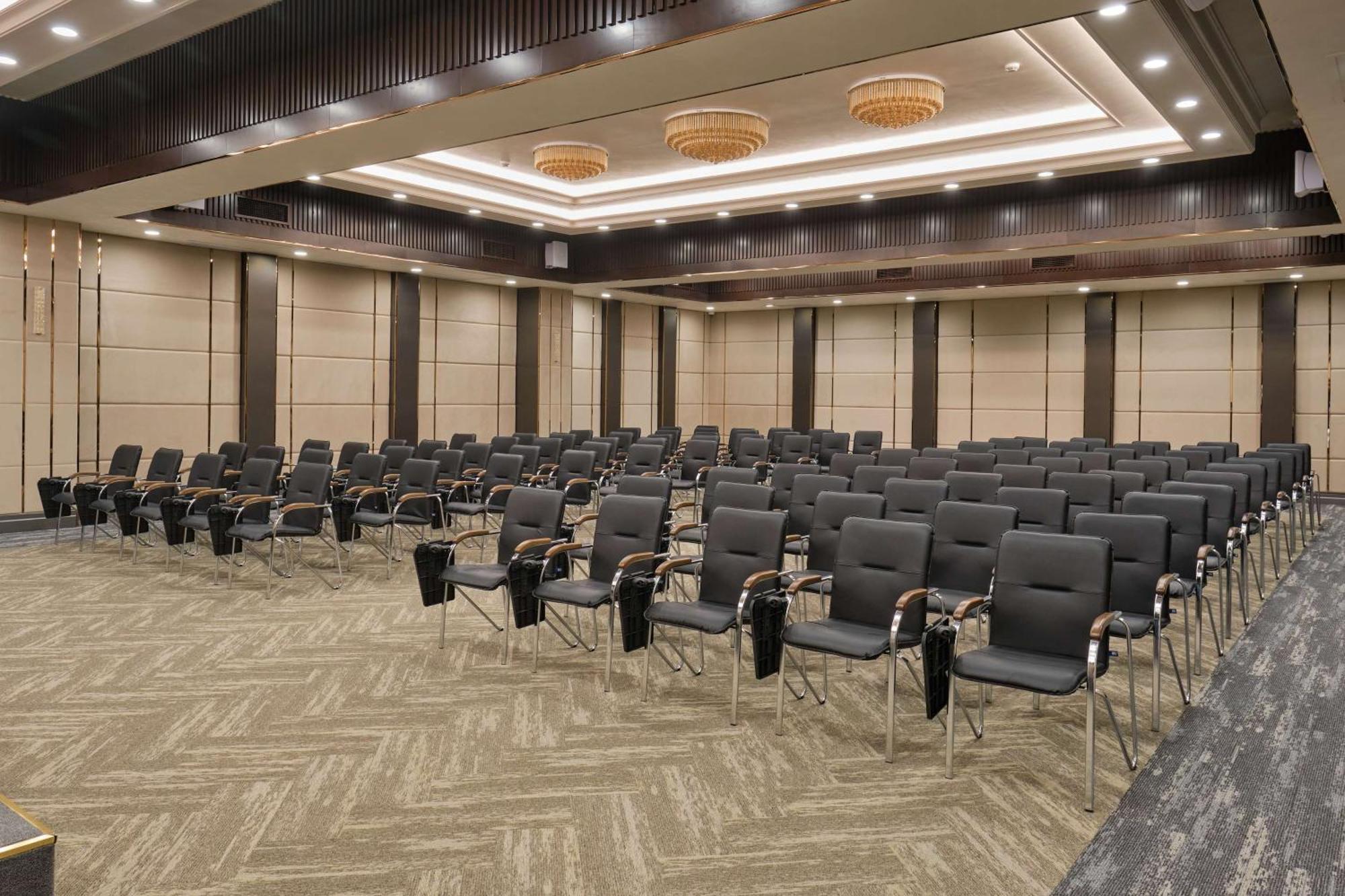 Panarams Tashkent Hotel, A Member Of Radisson Individuals Esterno foto