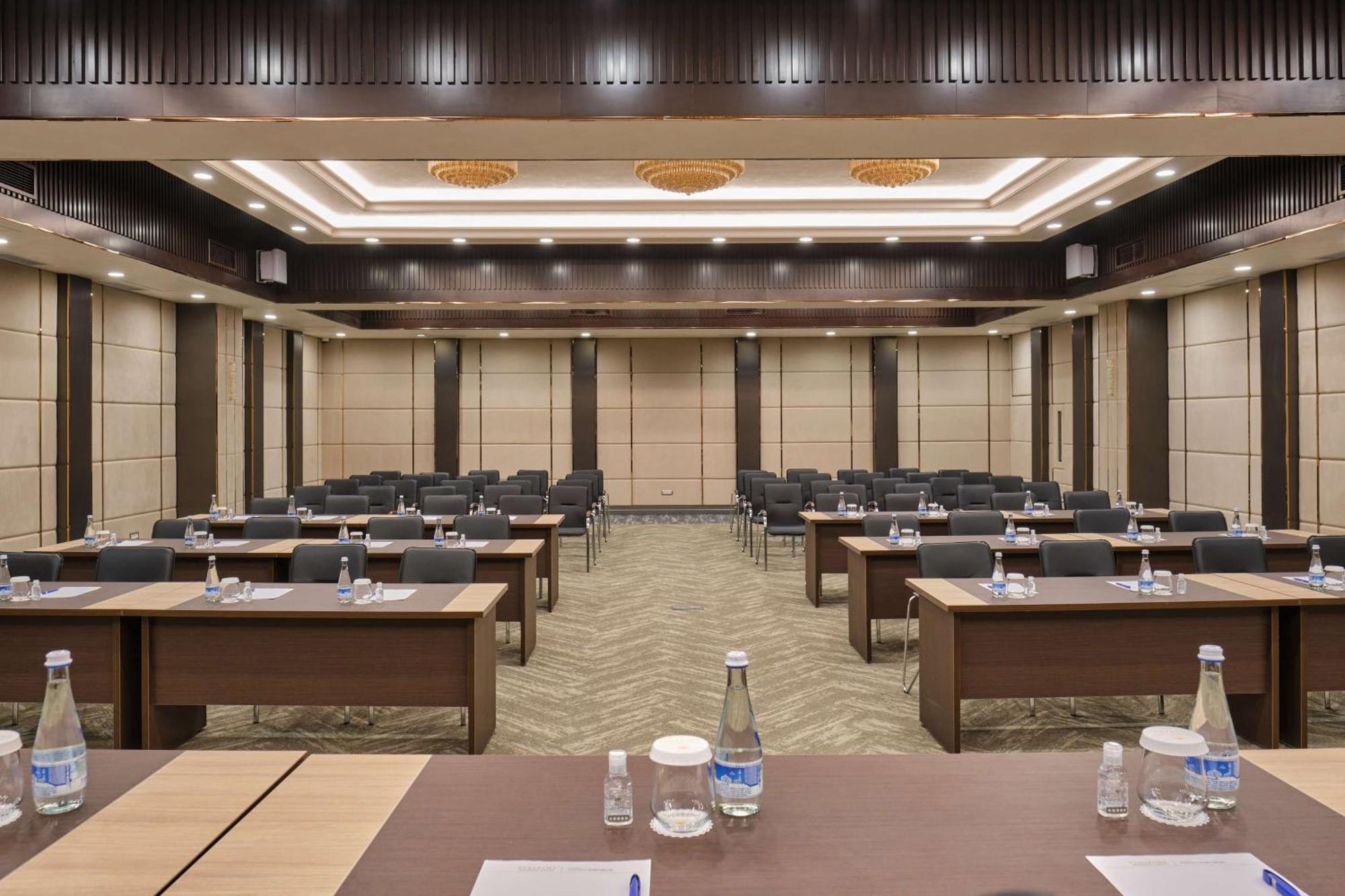 Panarams Tashkent Hotel, A Member Of Radisson Individuals Esterno foto