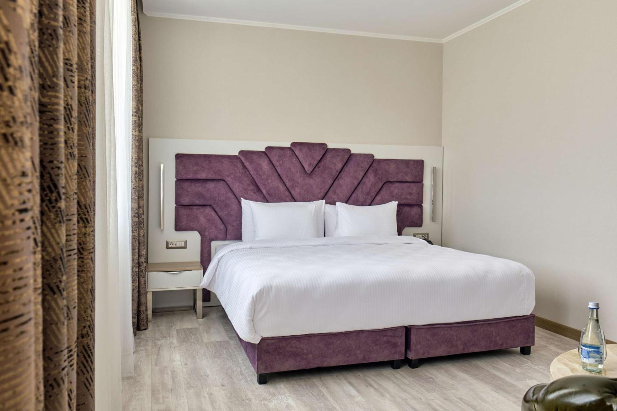 Panarams Tashkent Hotel, A Member Of Radisson Individuals Esterno foto